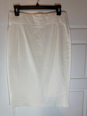 Virtue Brand Ivory Pencil Skirt size 6